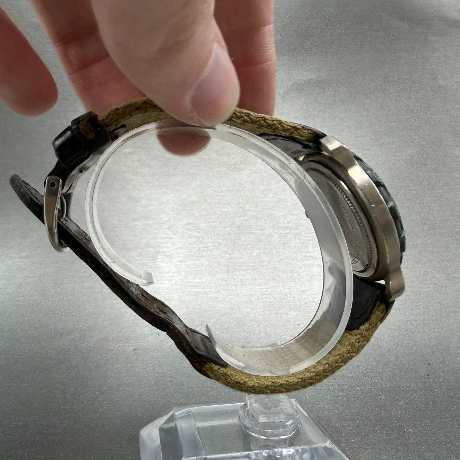 48020500