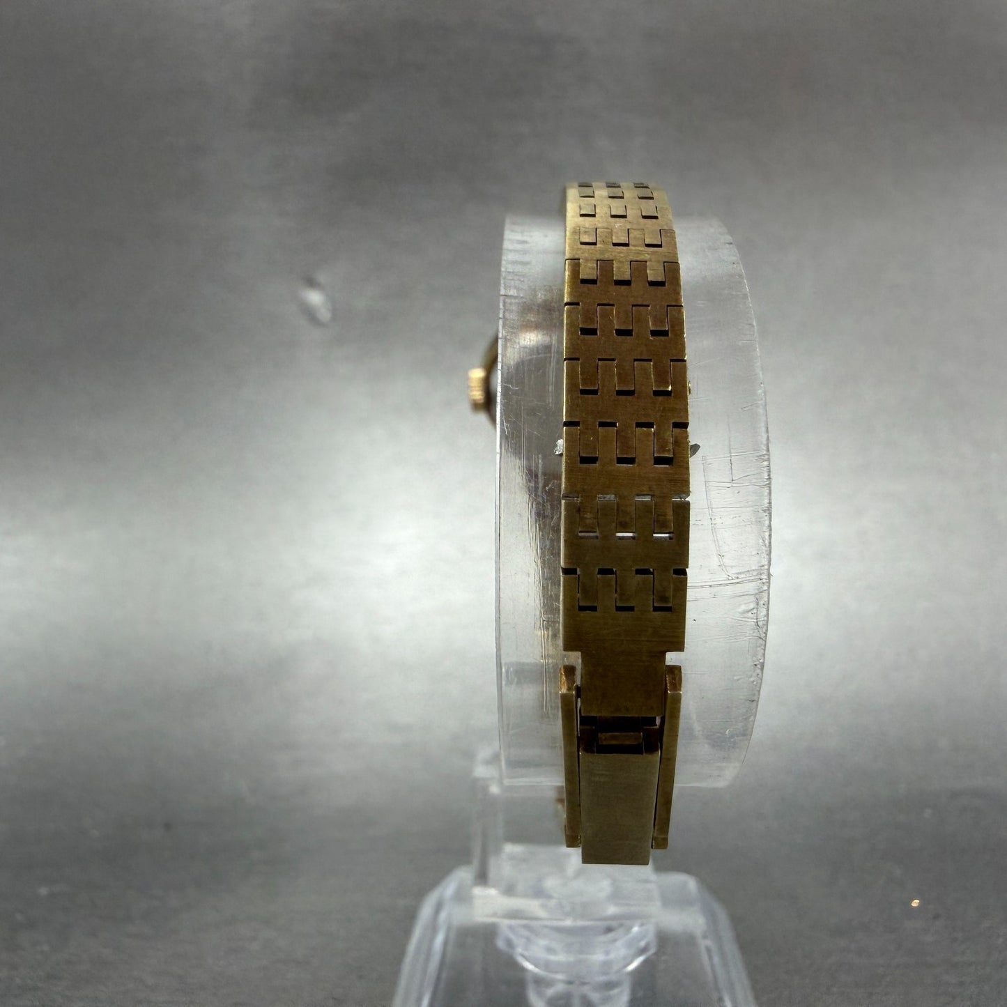 Citizen Watch Women 23mm White Dial Gold Tone Oval Manual Wind PARTS!!!!!!!!!!!!7