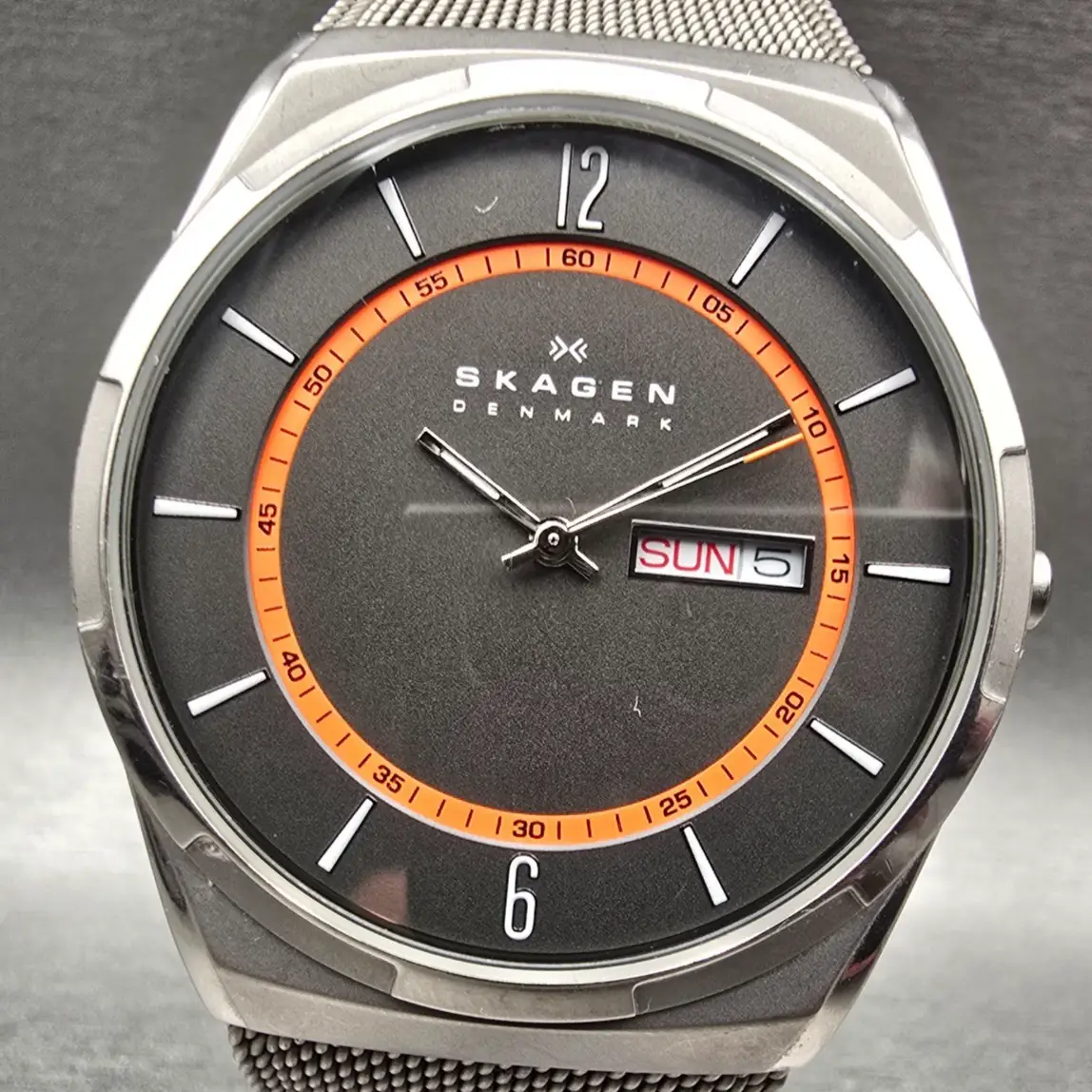 Skagen Melbye Watch Men 40mm Gray Dial Titanium Daydate Round SKW6007 New Batt1