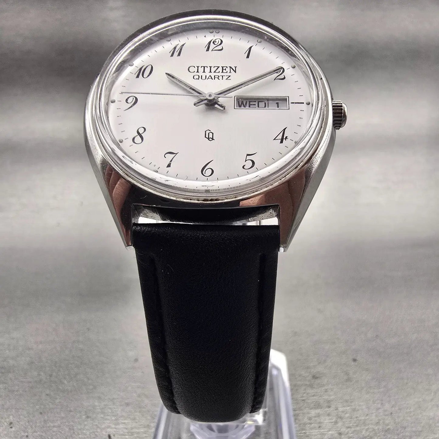 Citizen CQ Watch Men 34mm Silver Dial Silver Tone Daydate 1100-S63804 New Batt5