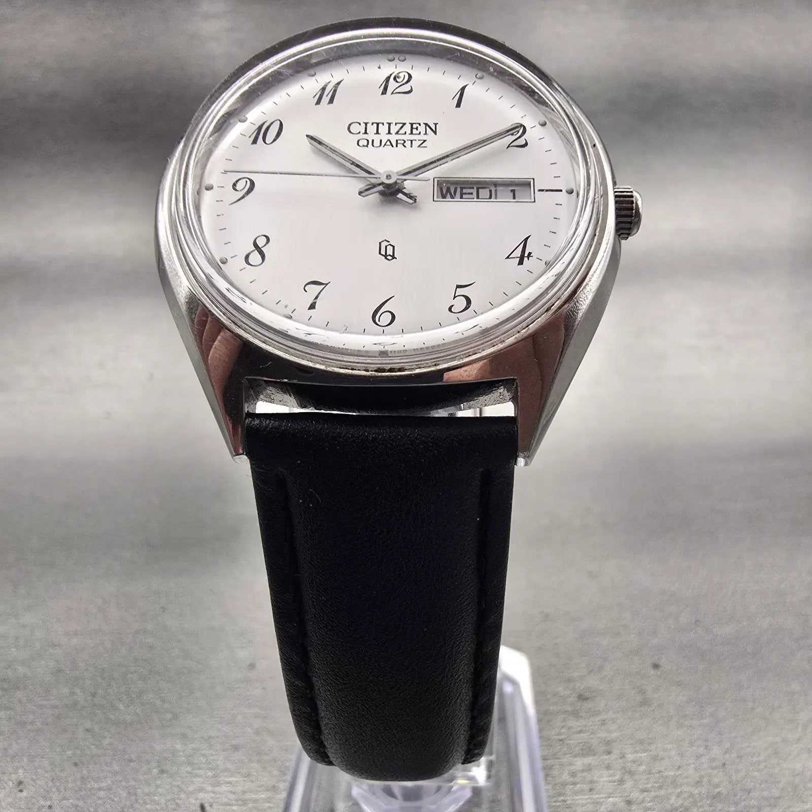 Citizen CQ Watch Men 34mm Silver Dial Silver Tone Daydate 1100-S63804 New Batt5