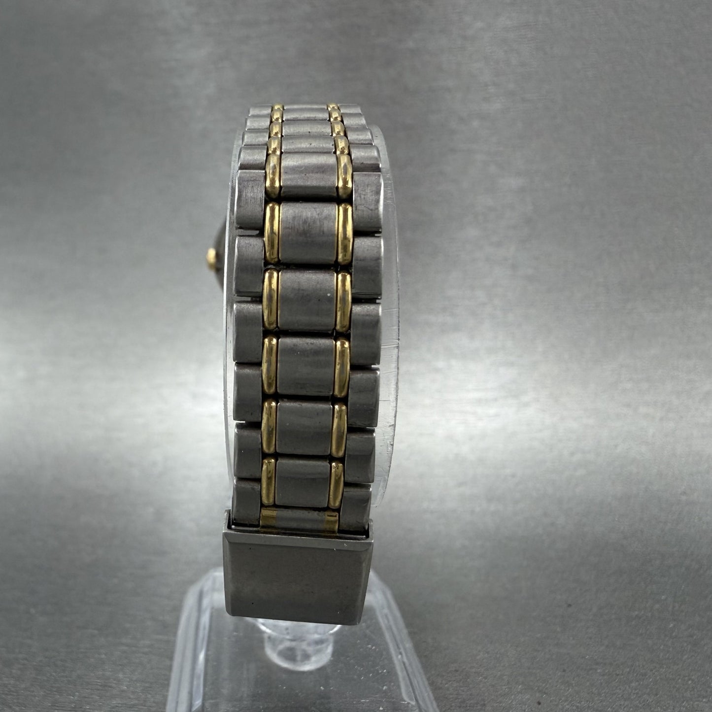 Seiko Watch Women 26mm White Dial Two Tone Date Round 7n890021 New Battery7
