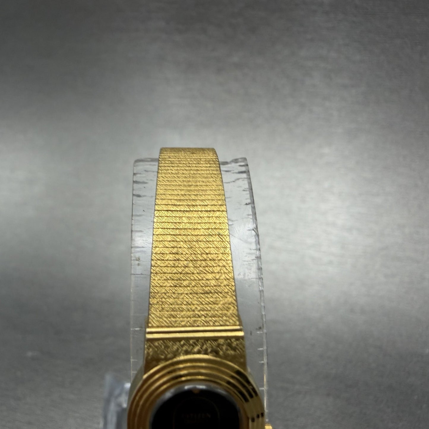 Citizen CQ Watch Women 14mm Black Dial Gold Tone Oval 2250-224884 New Battery4