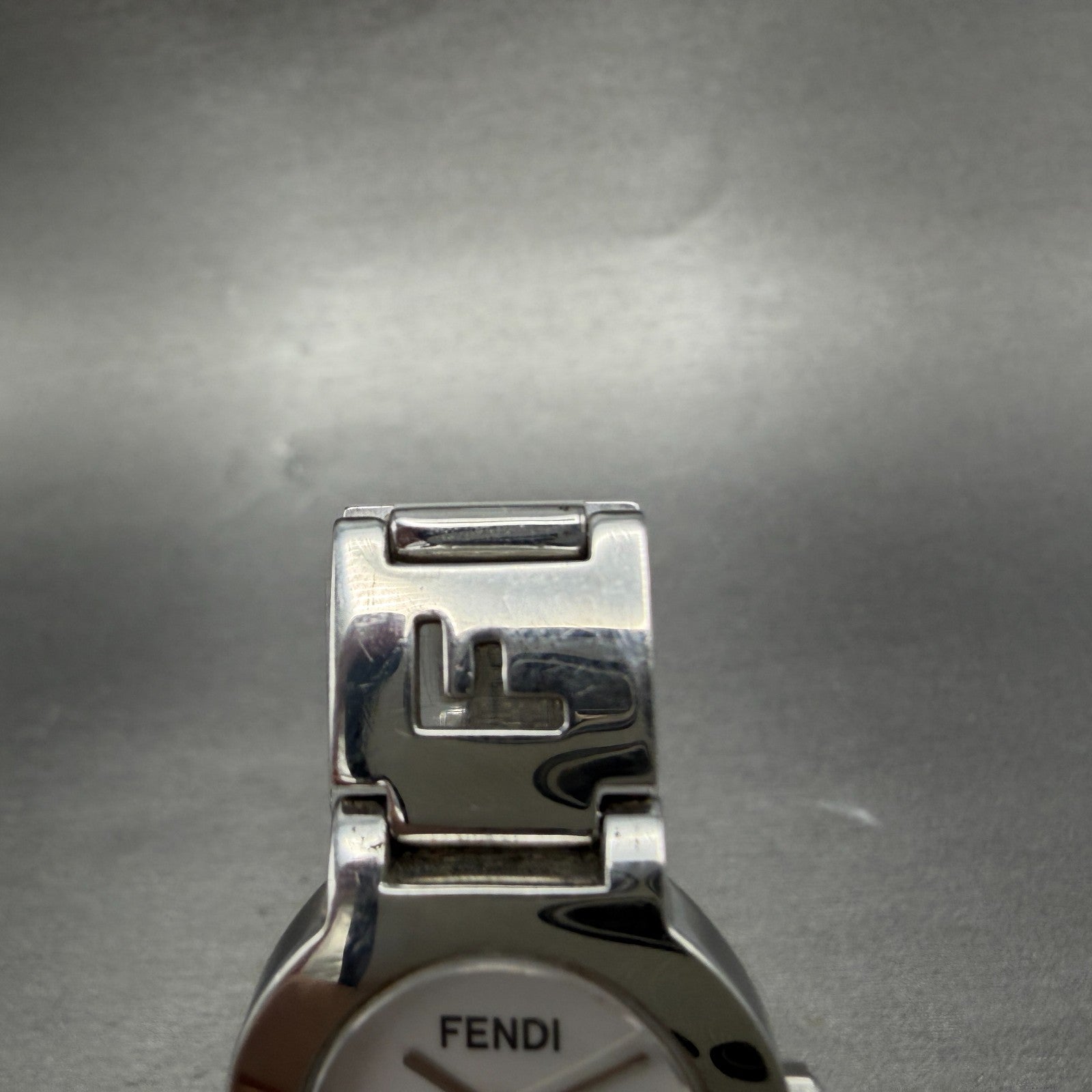 Fendi 3050L Watch Women 24mm White Dial Steel Round Swiss New Battery4