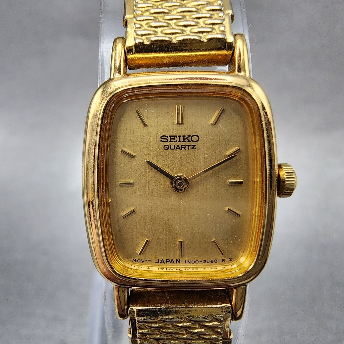 Seiko Watch Women 18mm Champagne Dial Gold Tone Rectangle 1N005K29 New Battery1