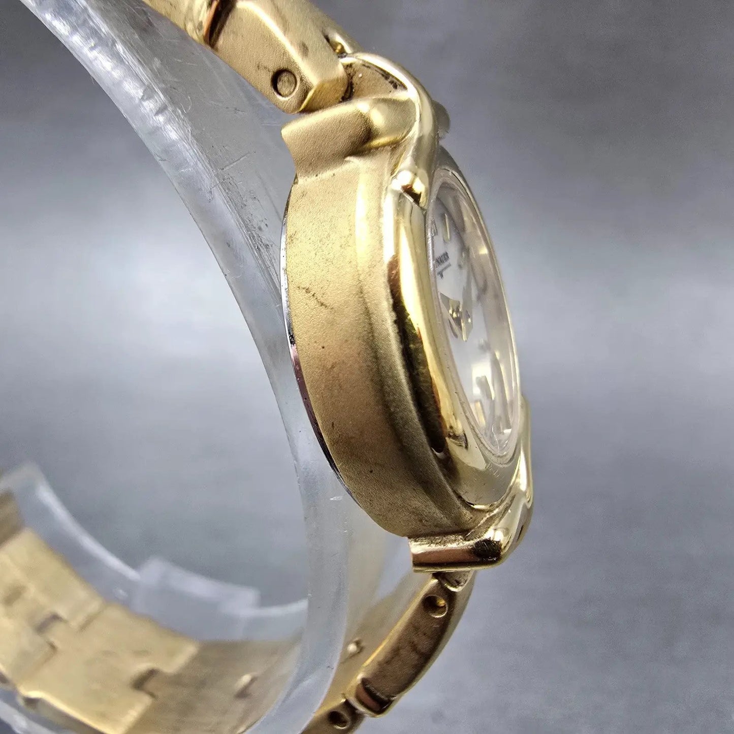 Wittnauer Watch Women 19mm MOP Dial Gold Tone Round RL8368 0751 New Batttery3