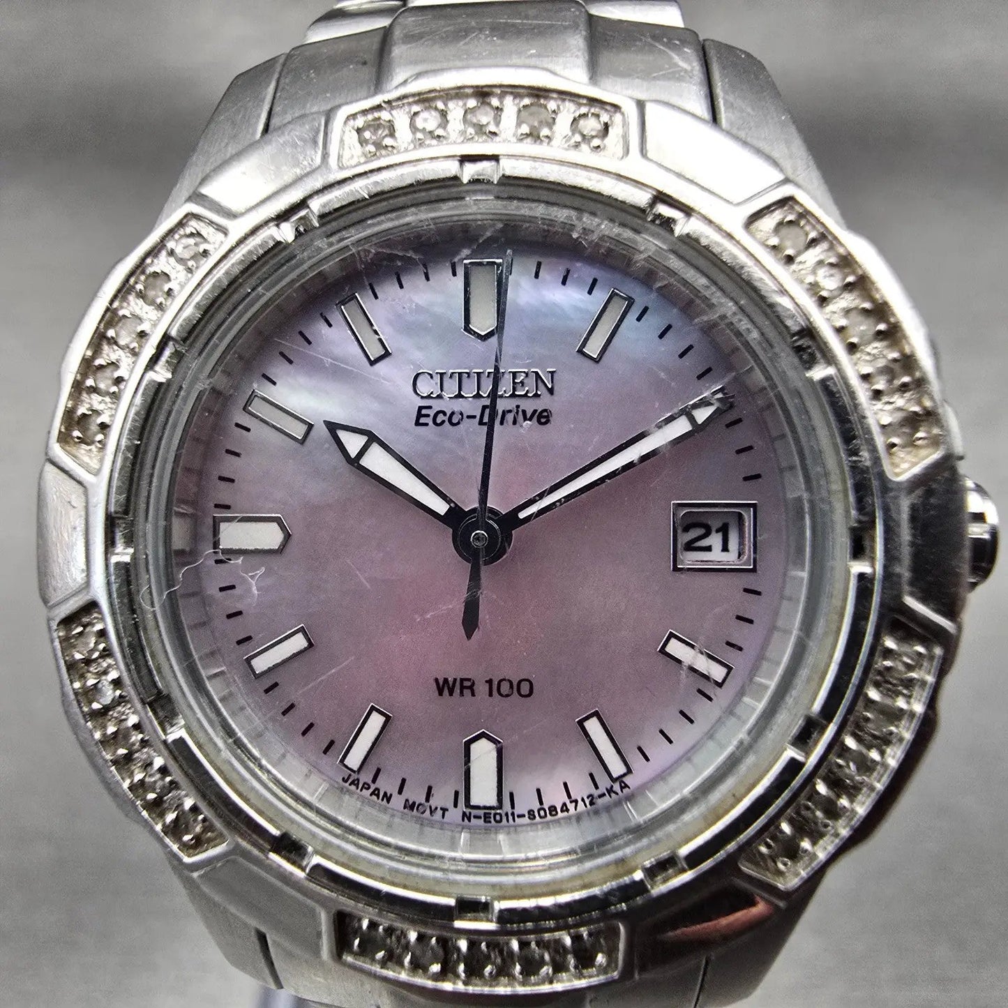 Citizen Eco-Drive Watch Women 28mm MOP Dial Date Gemmed E011-S055237 Works1