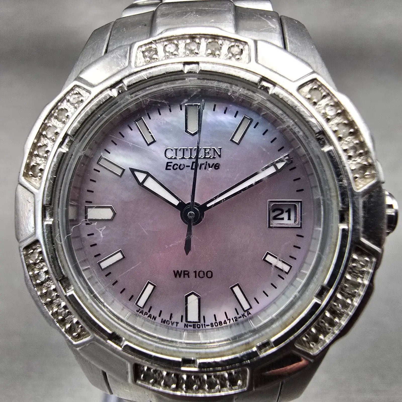 Citizen Eco-Drive Watch Women 28mm MOP Dial Date Gemmed E011-S055237 Works1