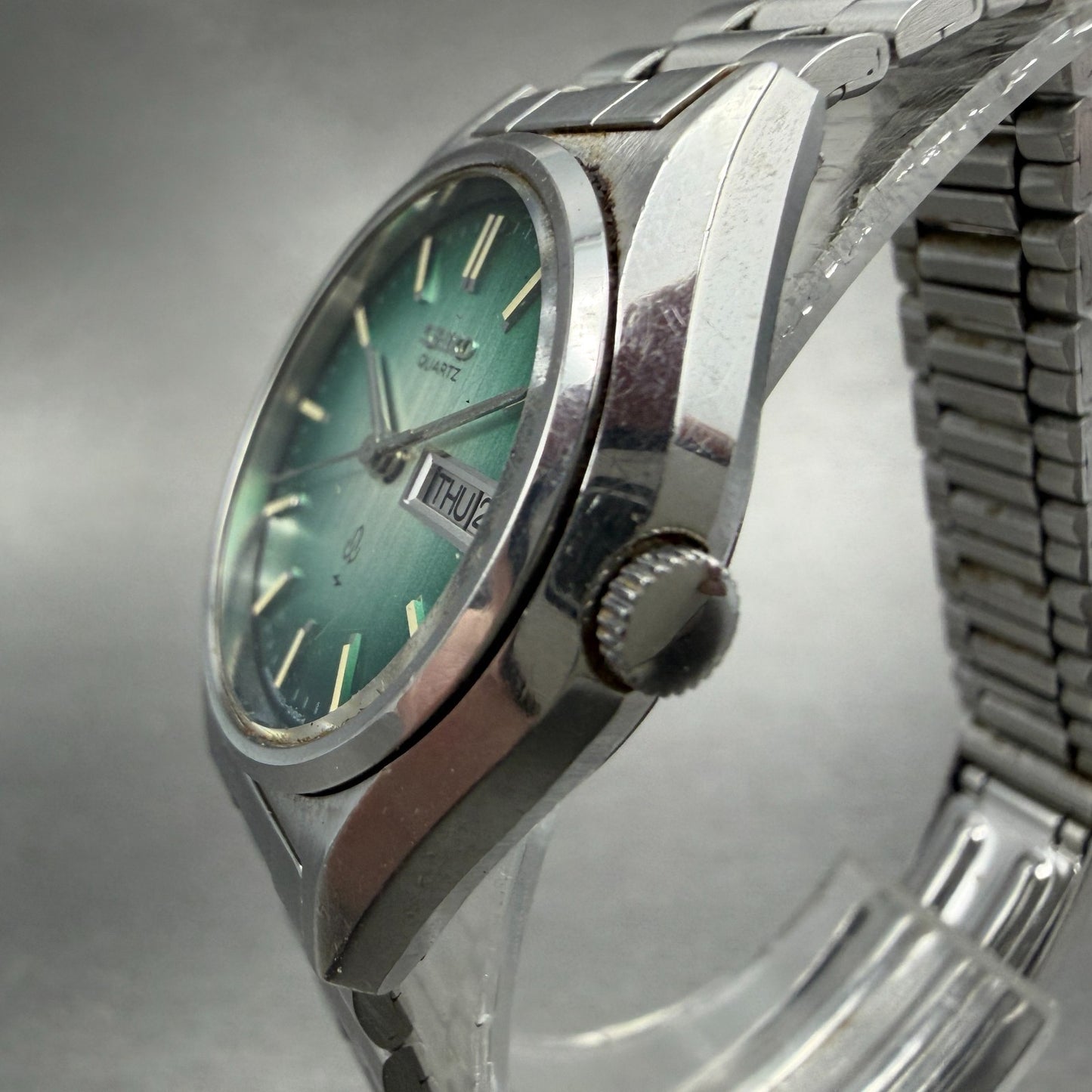 Seiko Watch Women 26mm Green Dial Silver Tone Daydate 2623-0100 New Battery2
