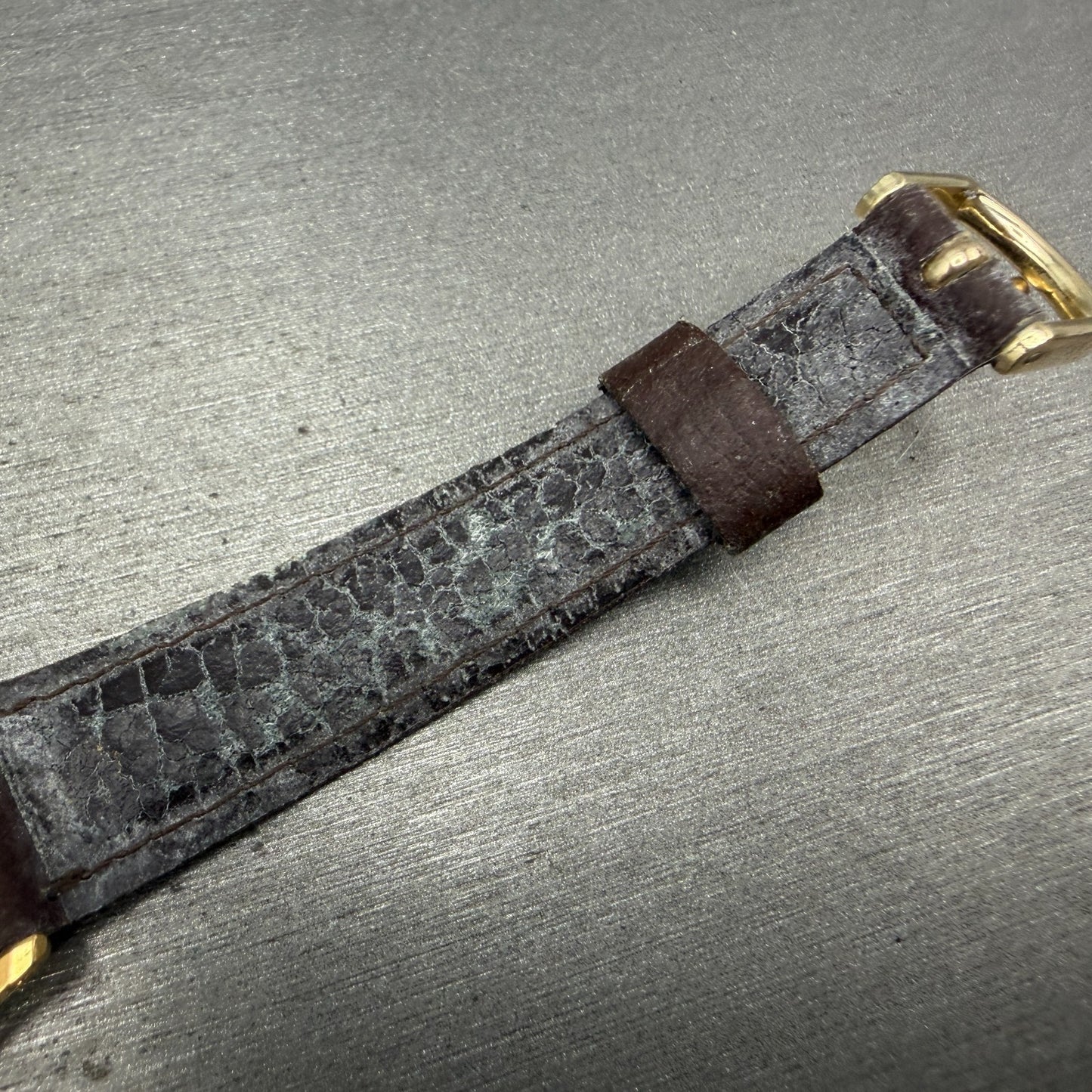 Casio Watch Women 25mm White Dial Gold Tone Round LQ398 New Battery Vintage11