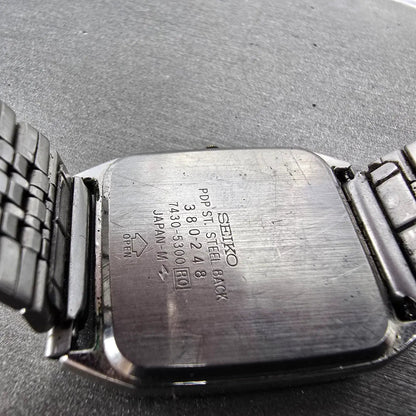 Seiko Tank Watch Men 26mm Silver Dial Silver Tone Rectangle 7430-5300 PARTS VTG11
