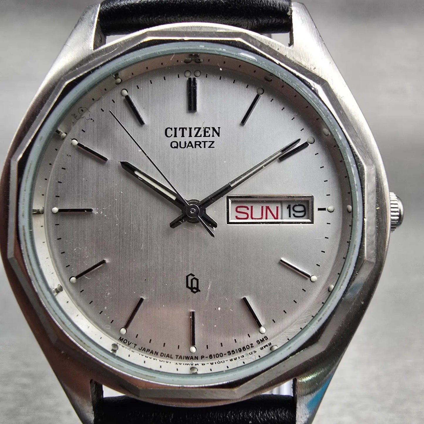 Citizen CQ Watch Men 35mm Silver Dial Silver Tone Daydate 6100-S16873 New Batt1