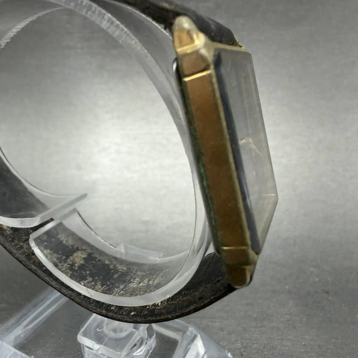 Seiko Dolce Tank Watch Men 26mm Black Dial Gold Tone Rectangle 5E31-5B90 PARTS4