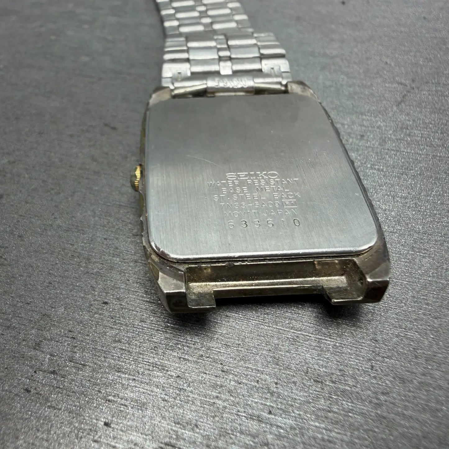 48242085