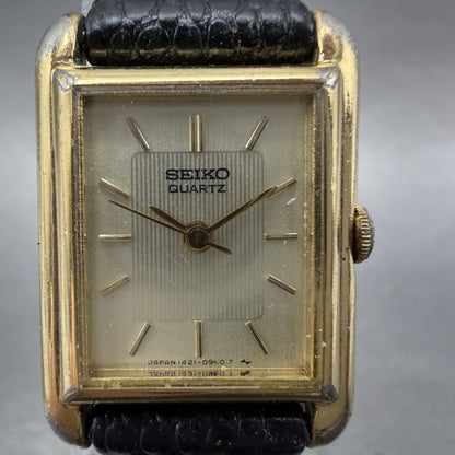 Seiko Tank Watch Women 18mm Champagne Dial Gold Tone Rectangle 14215570 New Bat1