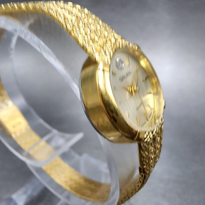 Gruen Watch Women 18mm Gold Dial Gold Tone Round Mesh band New Battery2