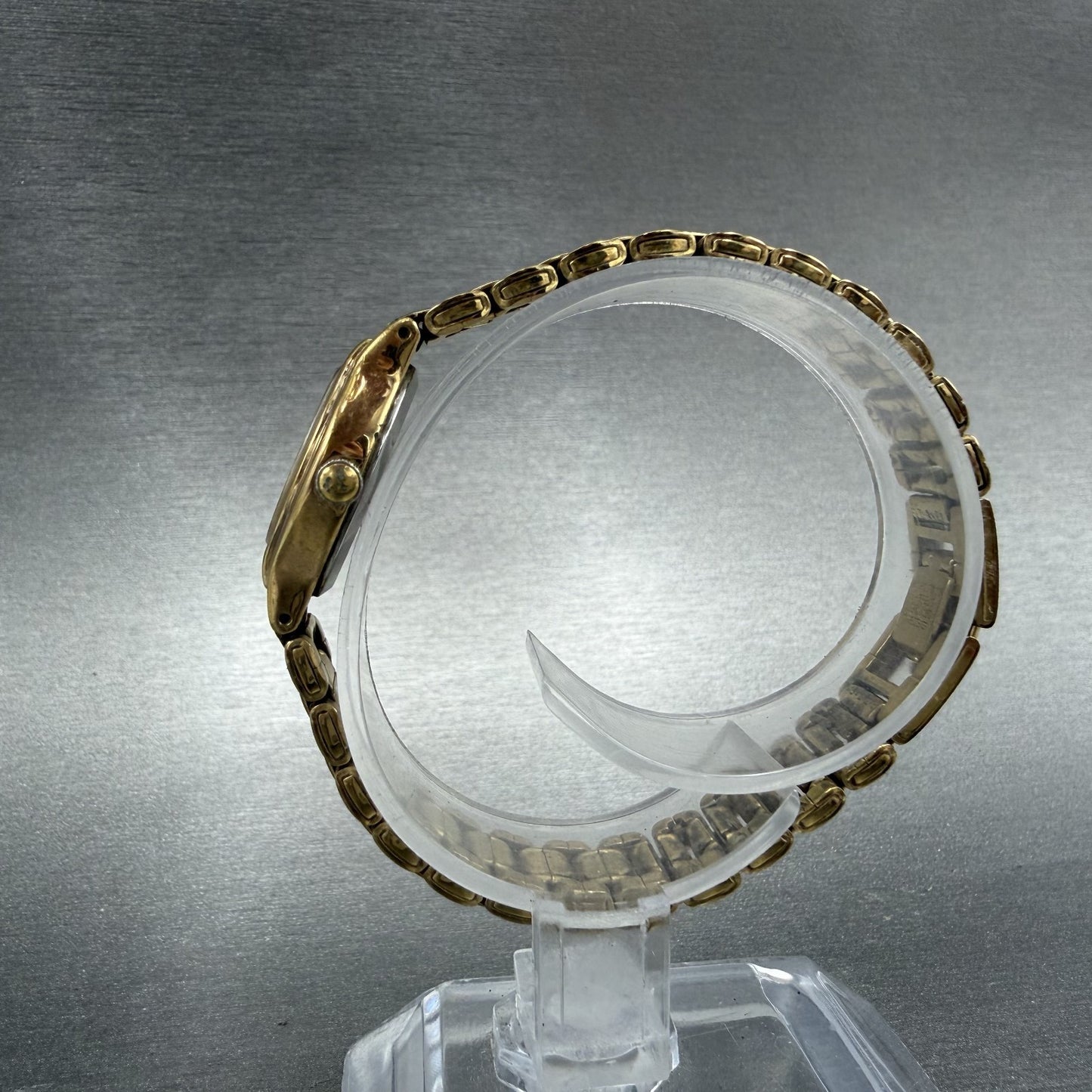 Seiko Watch Women 19mm White Dial Gold Tone Round V401-0289 New Battery OIHUGY6