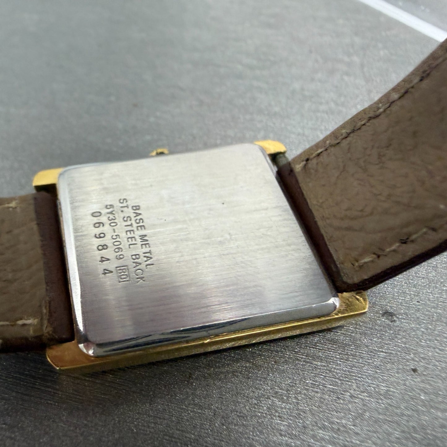 Seiko Tank Watch Men 25mm Champagne Dial Gold Tone Rectangle 5y30-5069 New BattH9