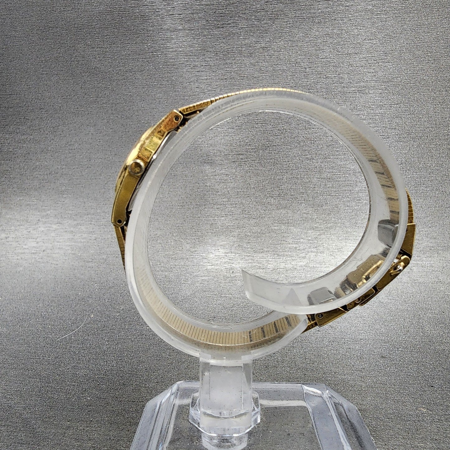 Seiko Watch 17mm Women Champagne Dial Gold Tone Round 20200329 New Battery7