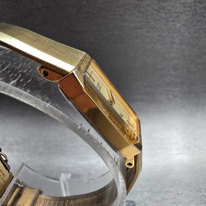 Citizen CQ Watch Women 13mm Gold Dial Gold Tone Rectangle 2250-242068 New Batt3