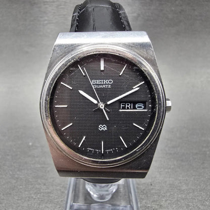 Seiko SQ Watch Men 34mm Black Dial Silver Tone Daydate Round 7813-6019 New Batt0