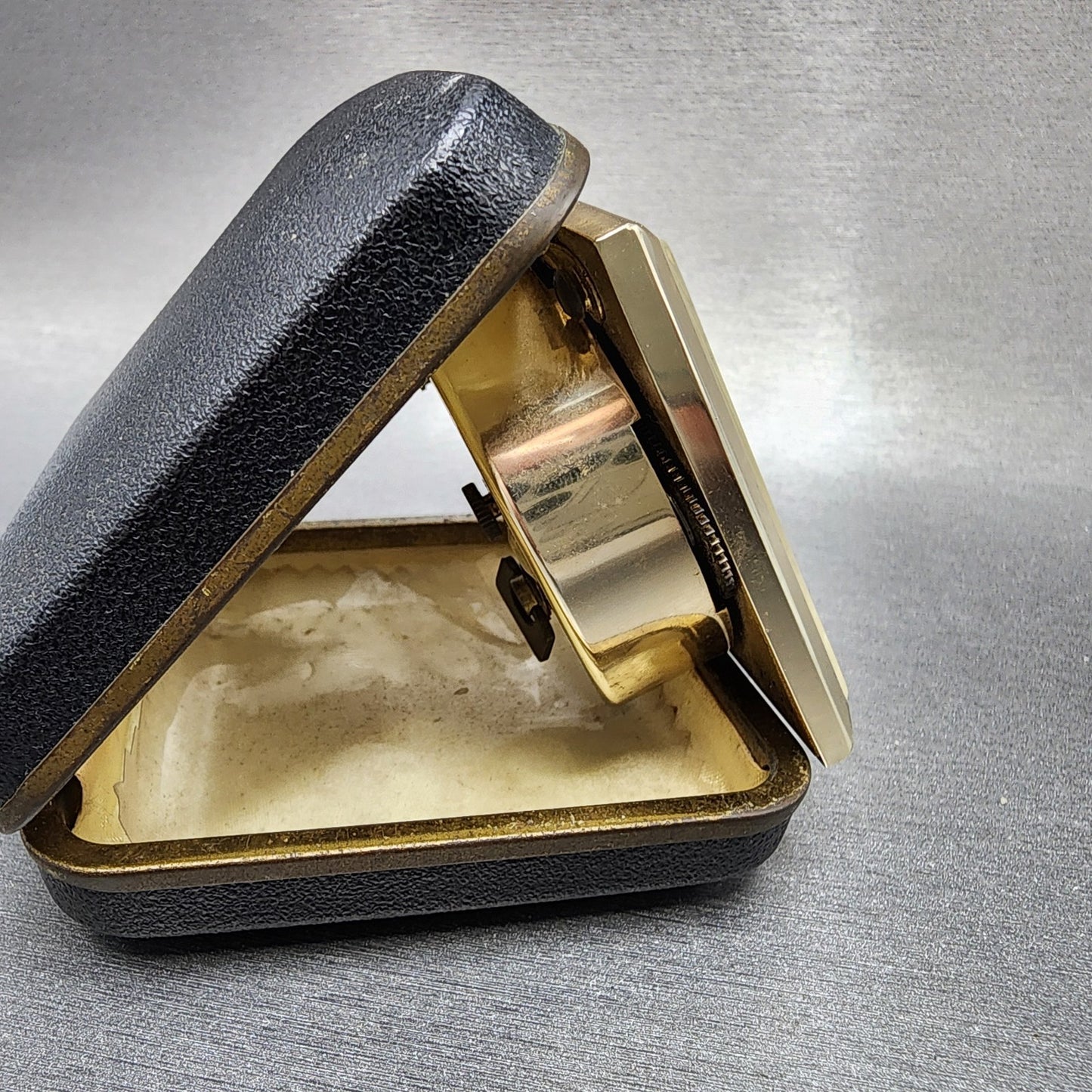 Seiko Travel Alarm White Dial Gold Tone Brown Case Manual Wind Runs VTG3