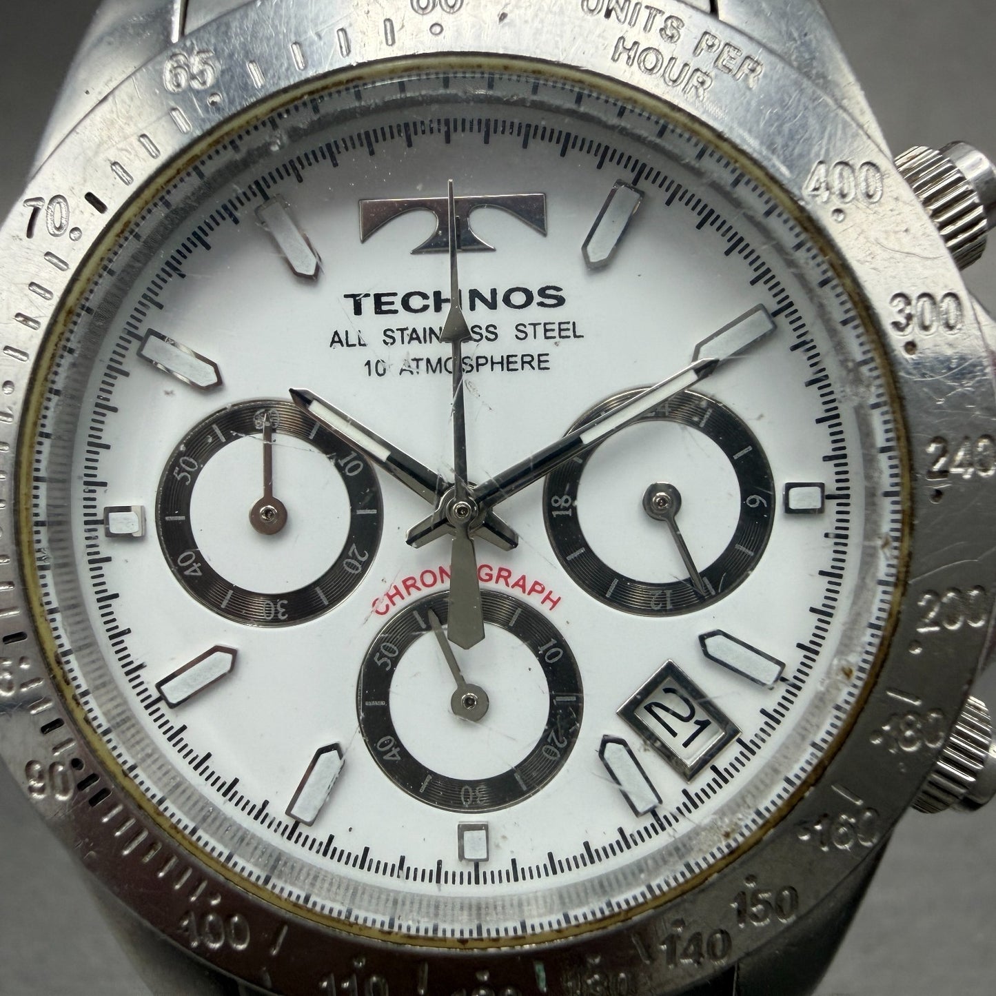 Technos Chronograph Watch Men 41mm White Dial Silver Tone Round T5128New Batt A1