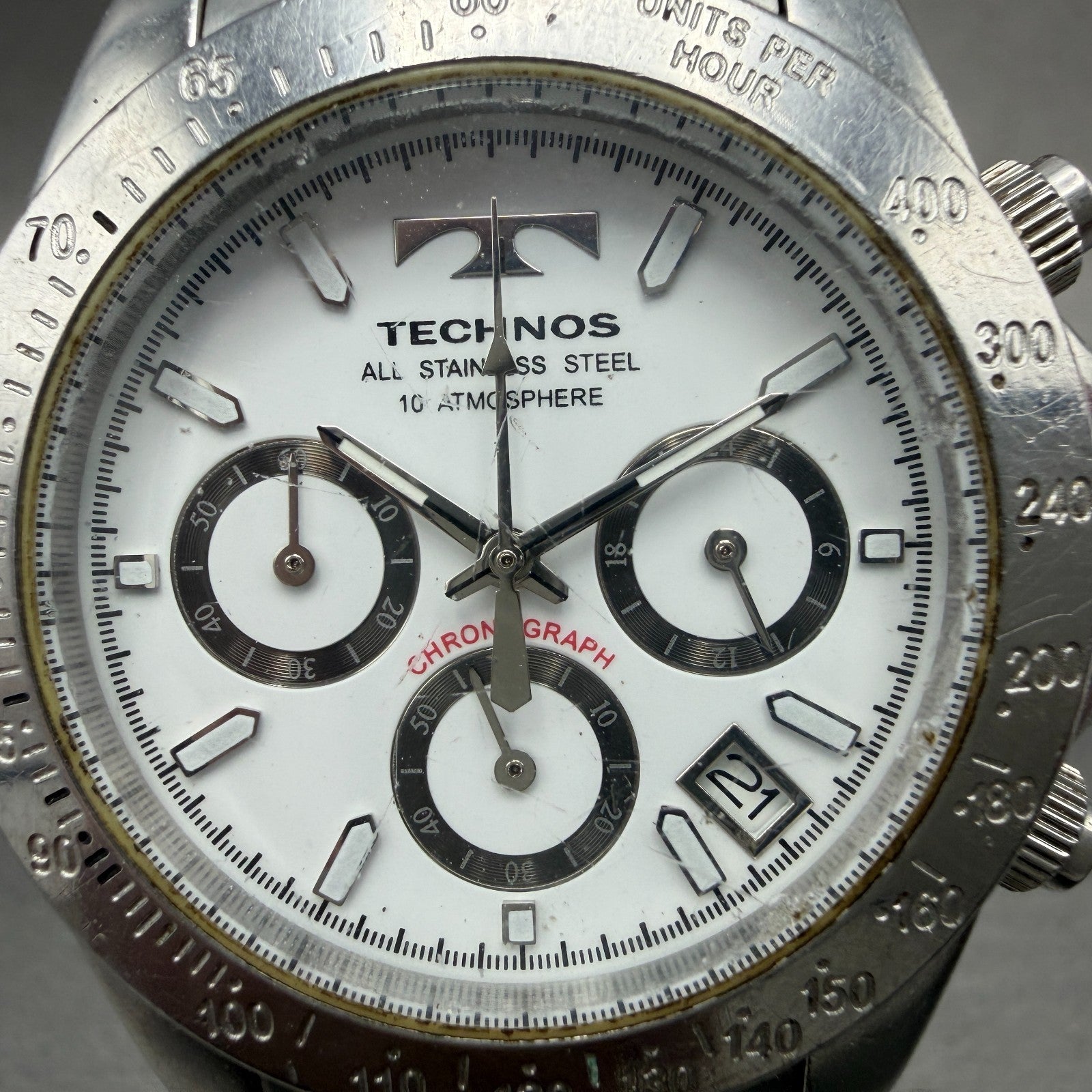 Technos Chronograph Watch Men 41mm White Dial Silver Tone Round T5128New Batt A1