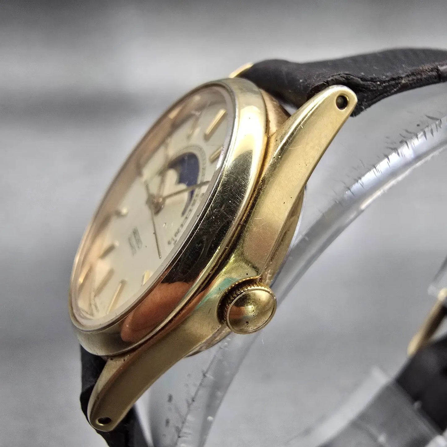 Seiko Moon Phase Watch Women 24mm Cream Dial Gold Tone Round 2A24-0028 New Batt2