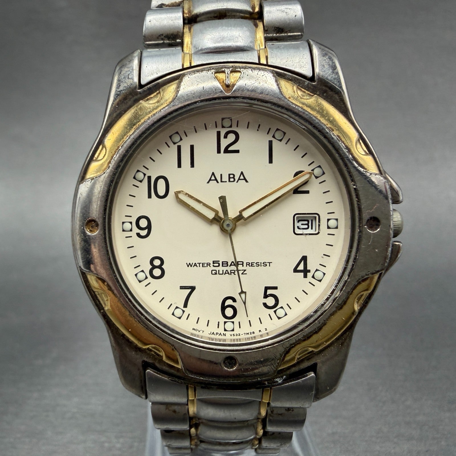 Seiko ALBA Watch Men 38mm Cream Dial Two Tone Date Round V532-7G60 New Battery0