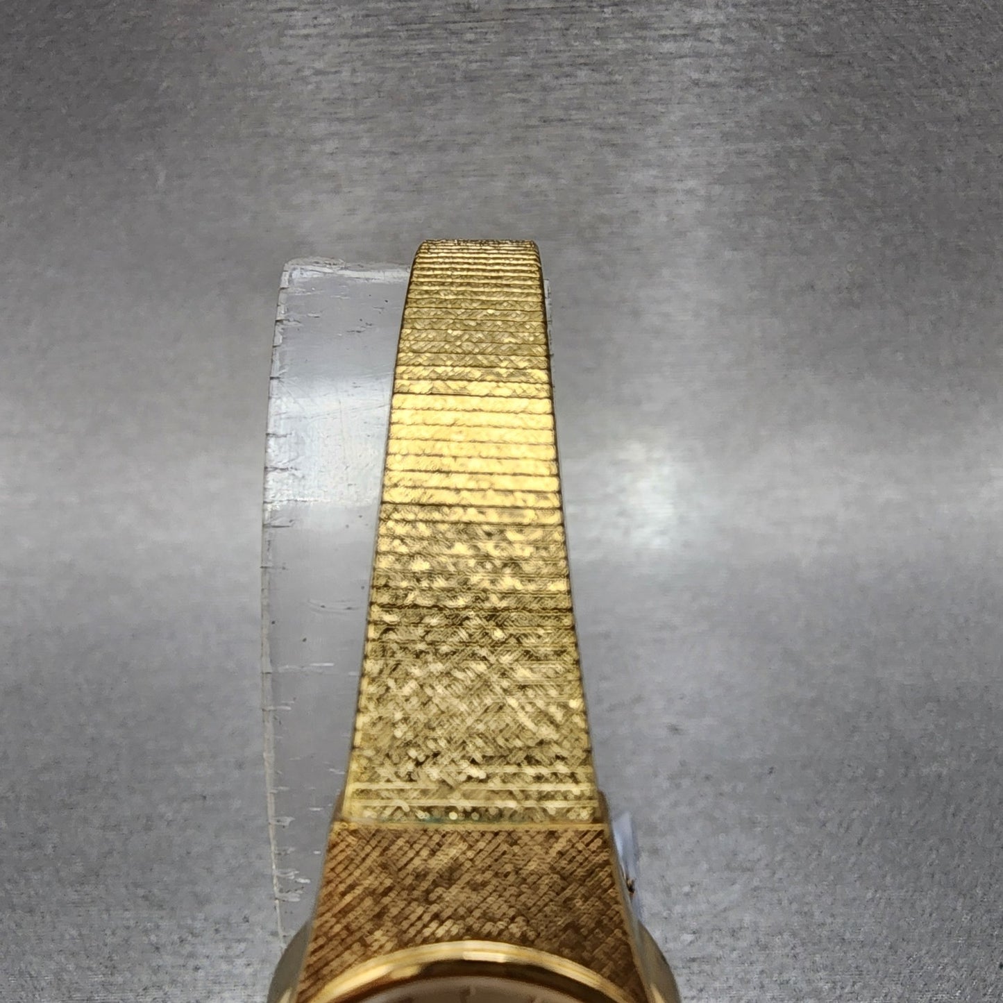 Seiko watch Women 19mm Champagne Dial Gold Tone Round V4011819 New Battery4