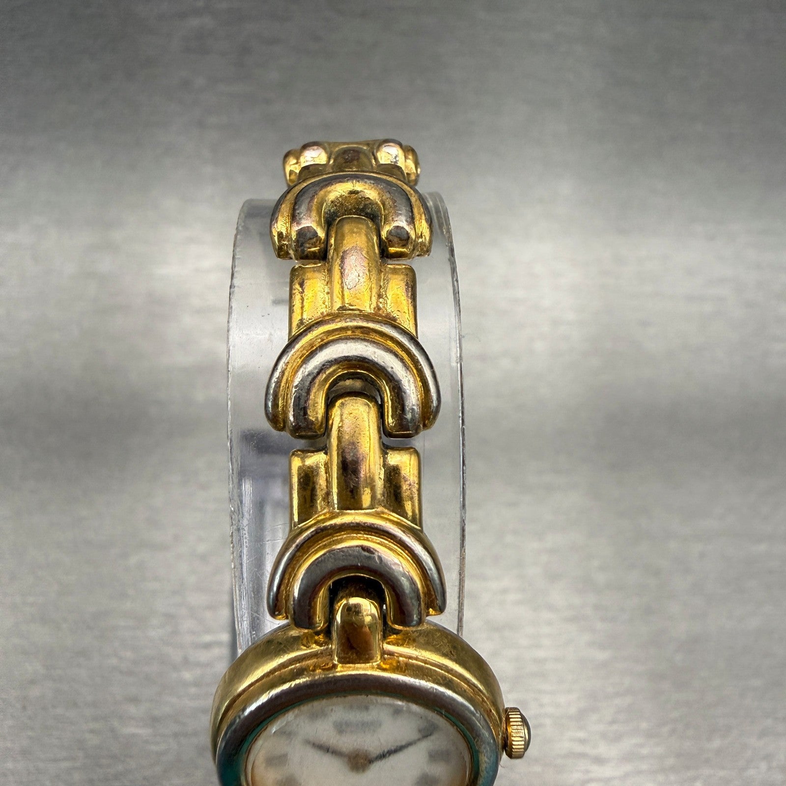 Seiko Watch Women 19mm White Dial Gold Tone Round 4N00-0581 New Battery4