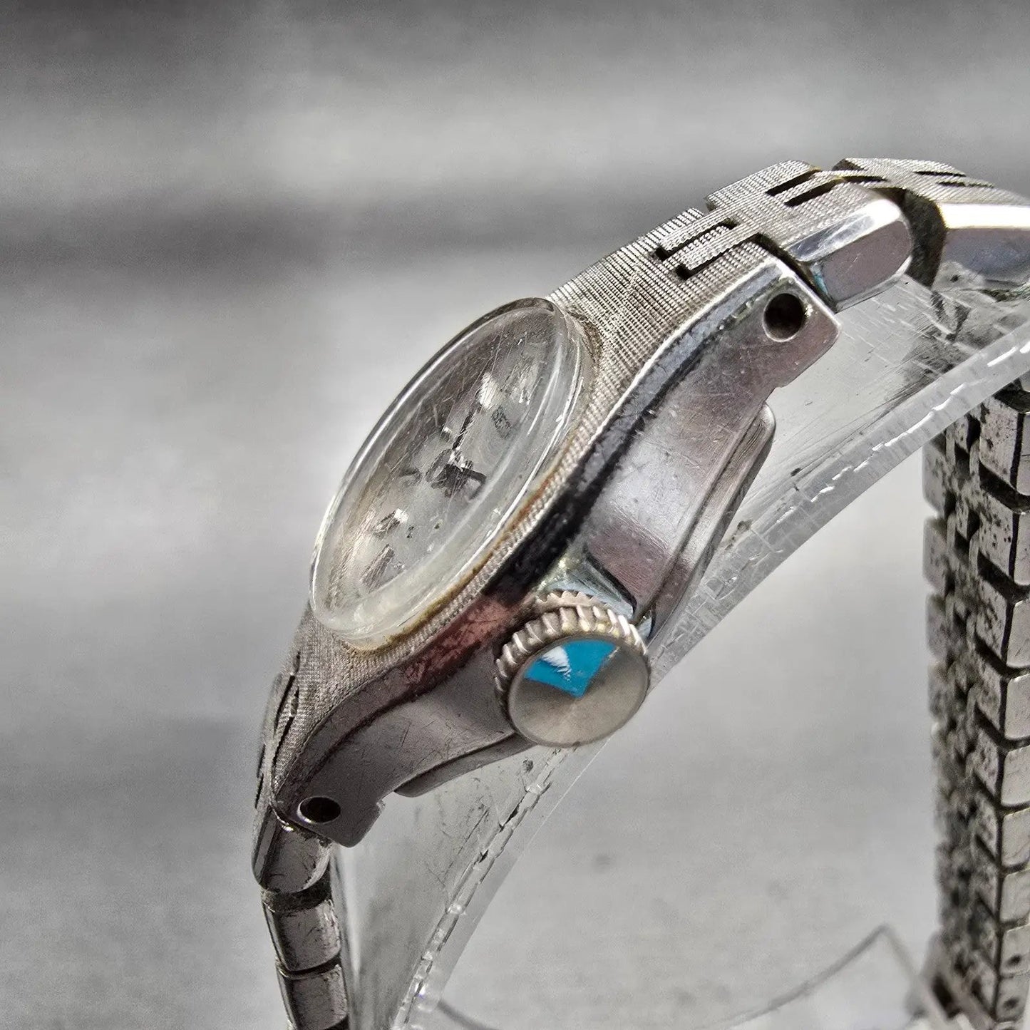 Seiko Watch Women 17mm Silver Dial Silver Tone Round 11-0639 Manual Wind Works2