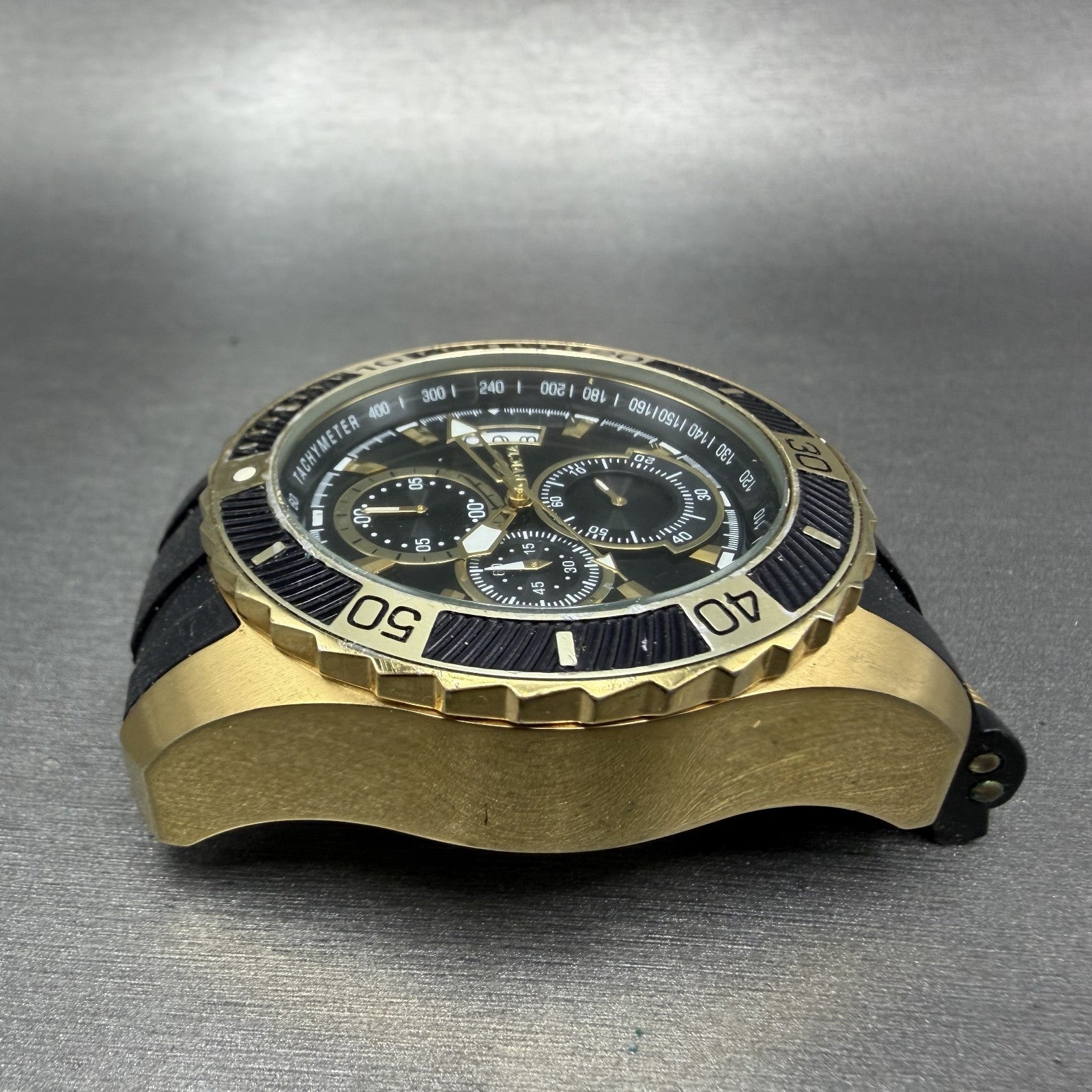 Invicta Pro Diver Chronograph Watch Men 48mm Black Dial Gold Tone Date New Batt5