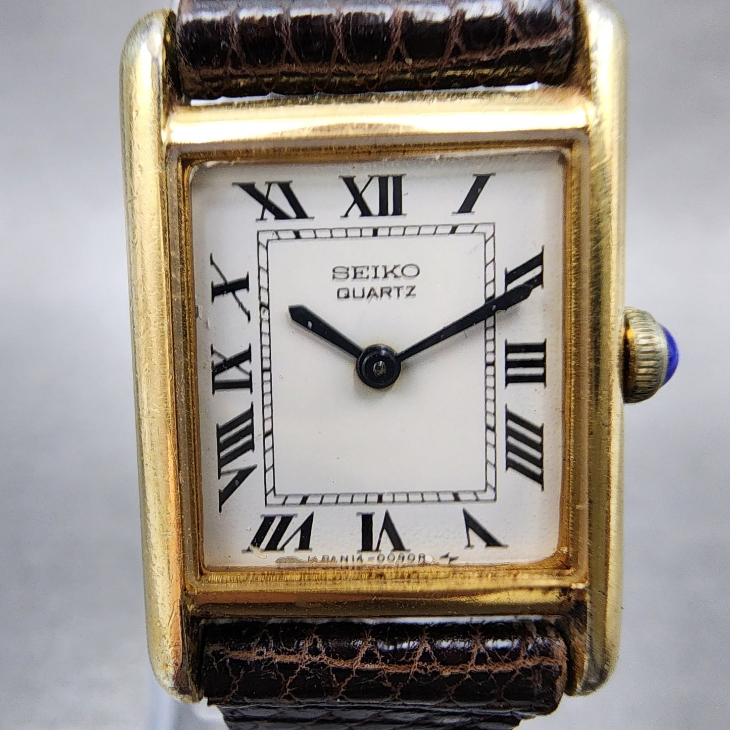 Seiko Tank Watch Women 18mm White Dial Gold Tone 14005039 New Battery1