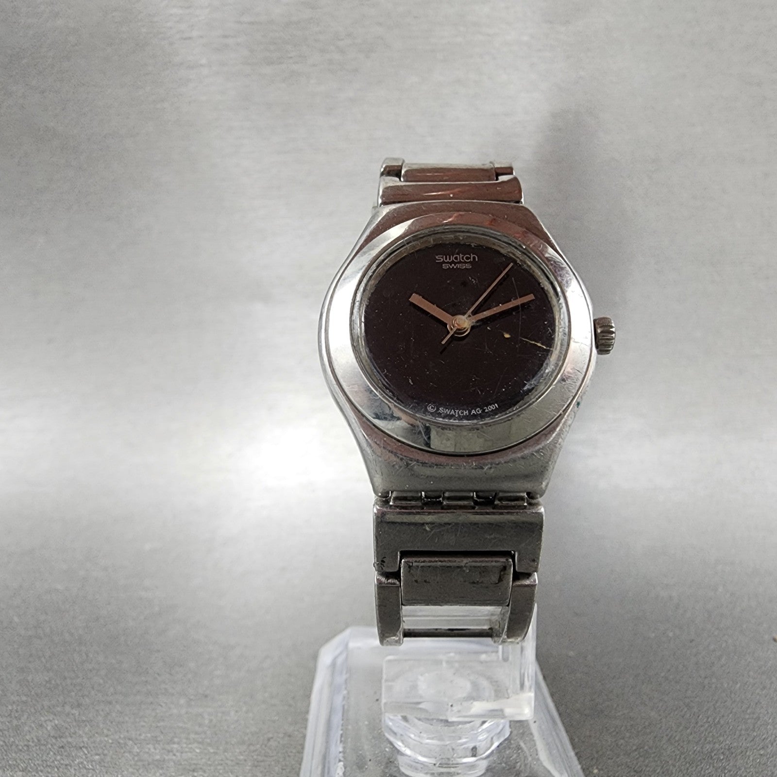 Swatch Irony Watch Women 26mm Black Dial Silver Tone Round New Battery VTG5