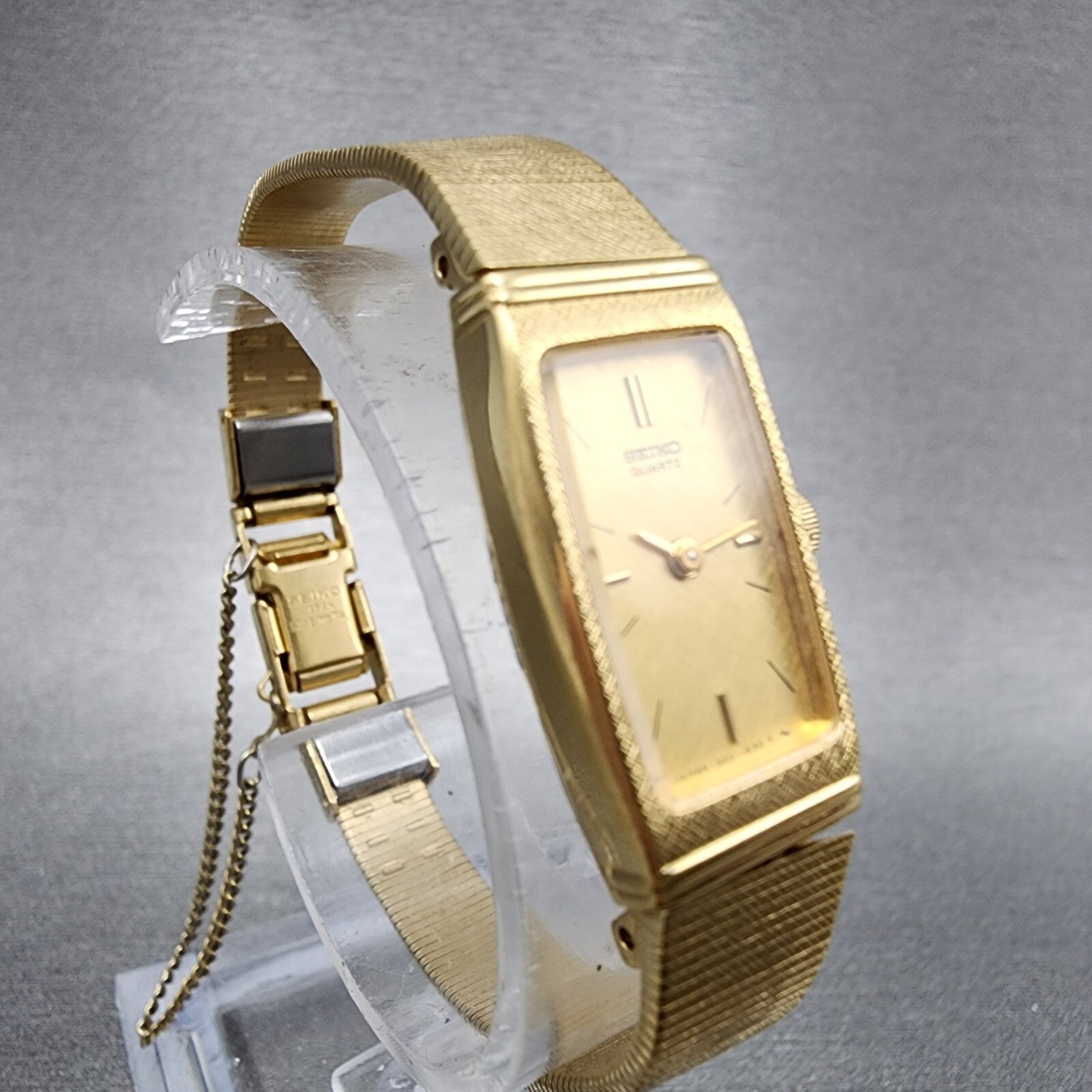 Seiko Watch Women 13mm Gold Dial Gold Tone Rectangle 13206079 New Battery3