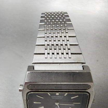 VTG Seiko Analog Digital Watch Men 32mm Black Dial Silver Tone H259-501A PARTS