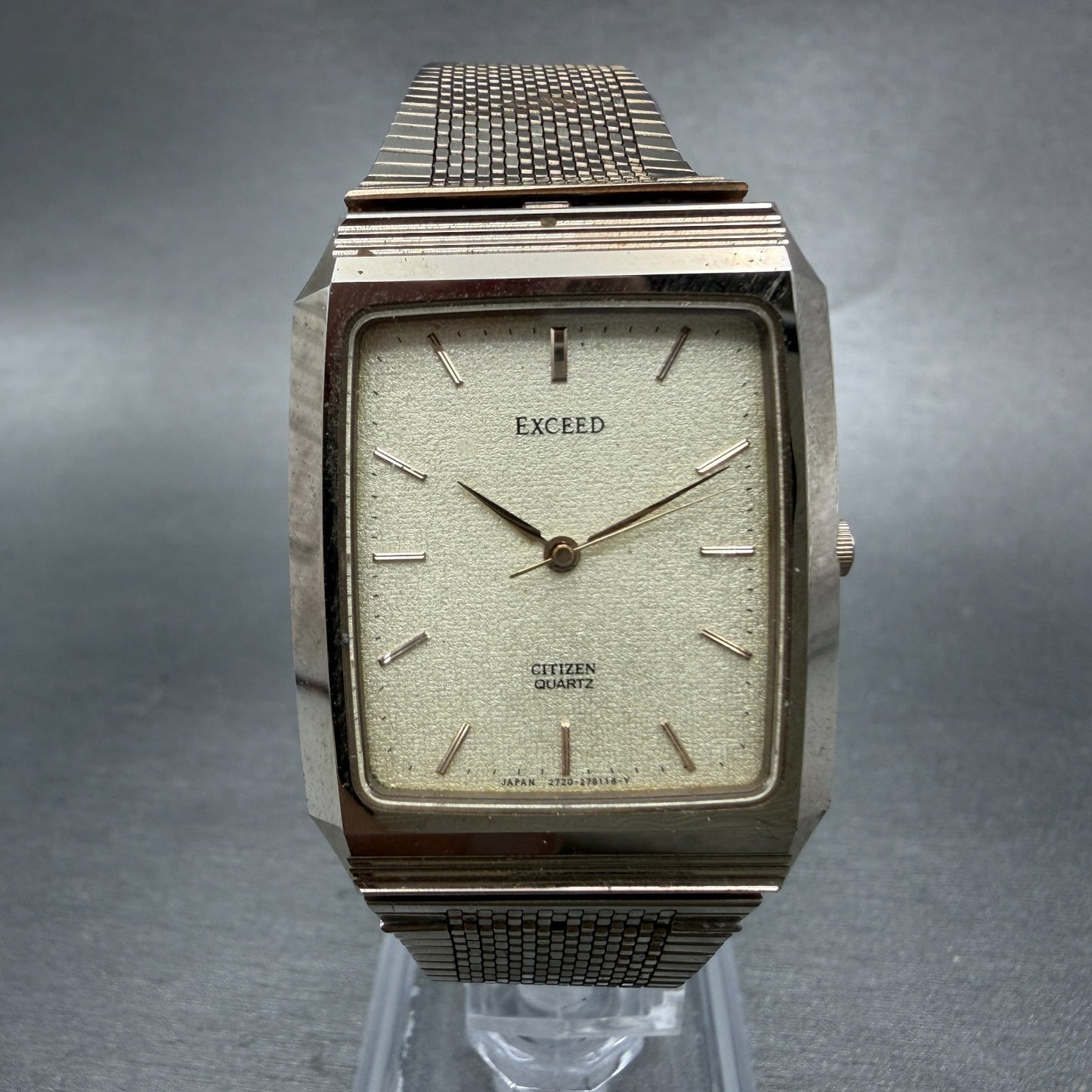 Citizen Exceed Tank Watch Men 28mm Champagne  Dial Gold Tone Octagon New Battery0