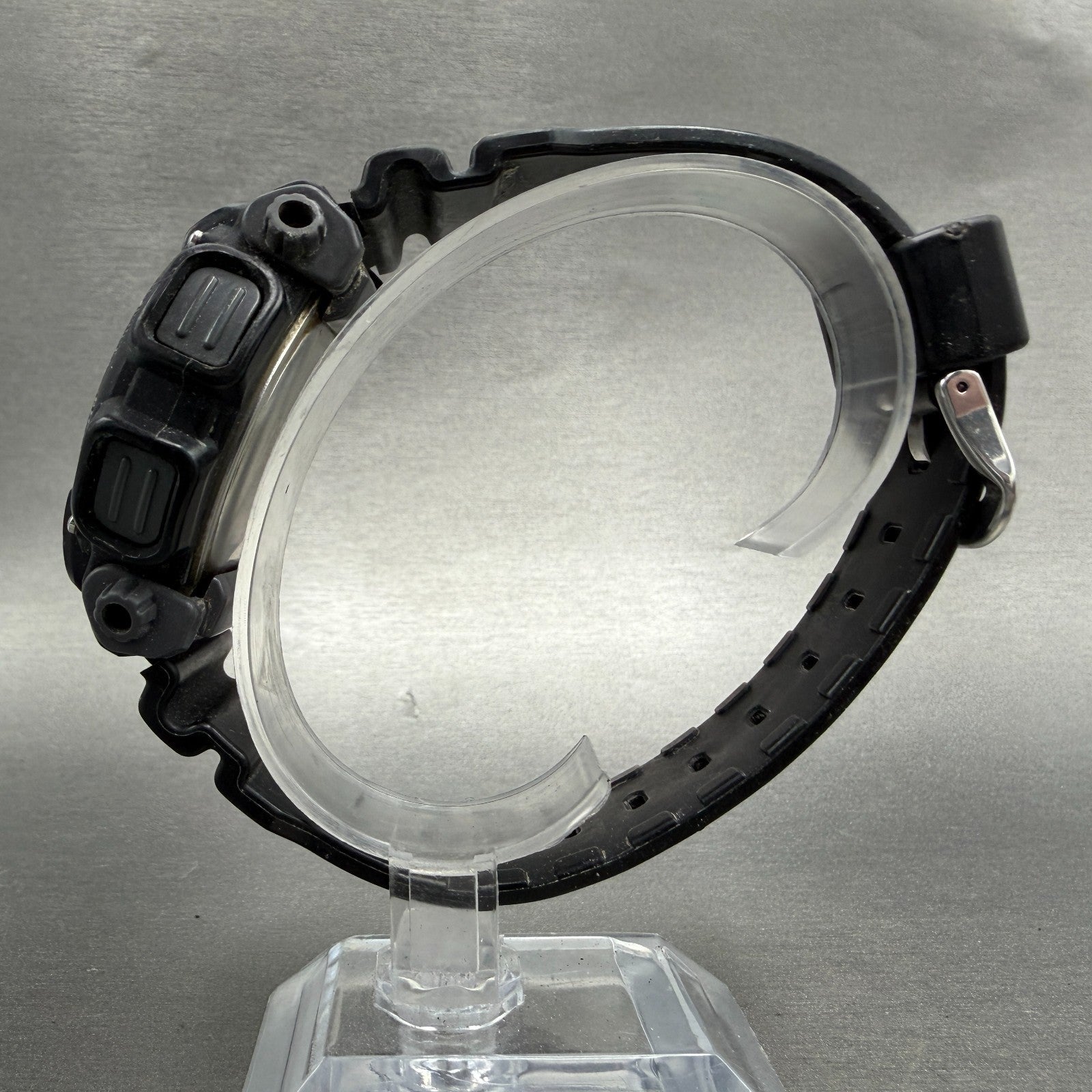 Casio G-Shock DW-9052 Watch Men 47mm Digital Black&Red Round New Battery PLKJF6