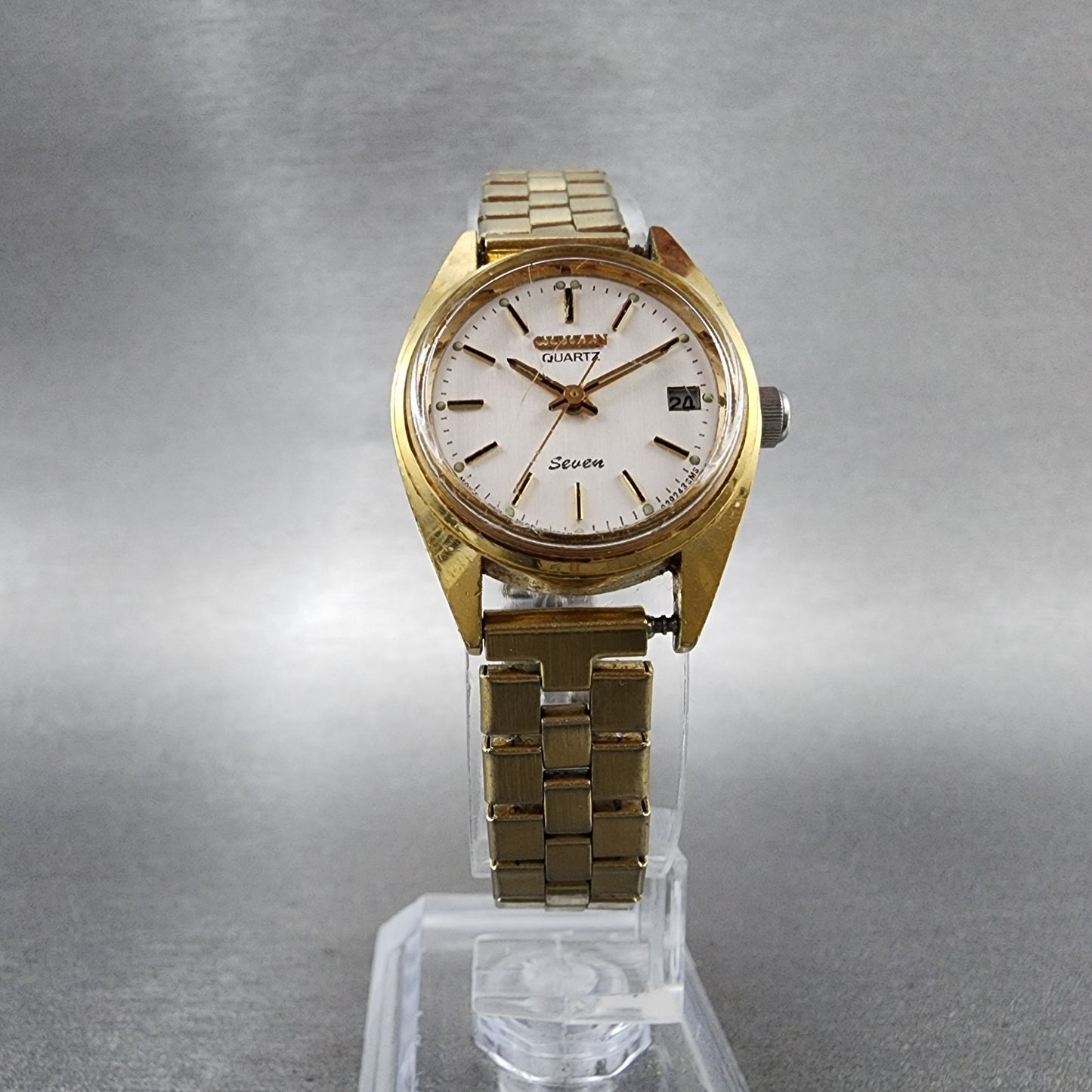 Citizen Seven Watch Women 24mm White Dial Gold Tone Date Round New Battery VTG6