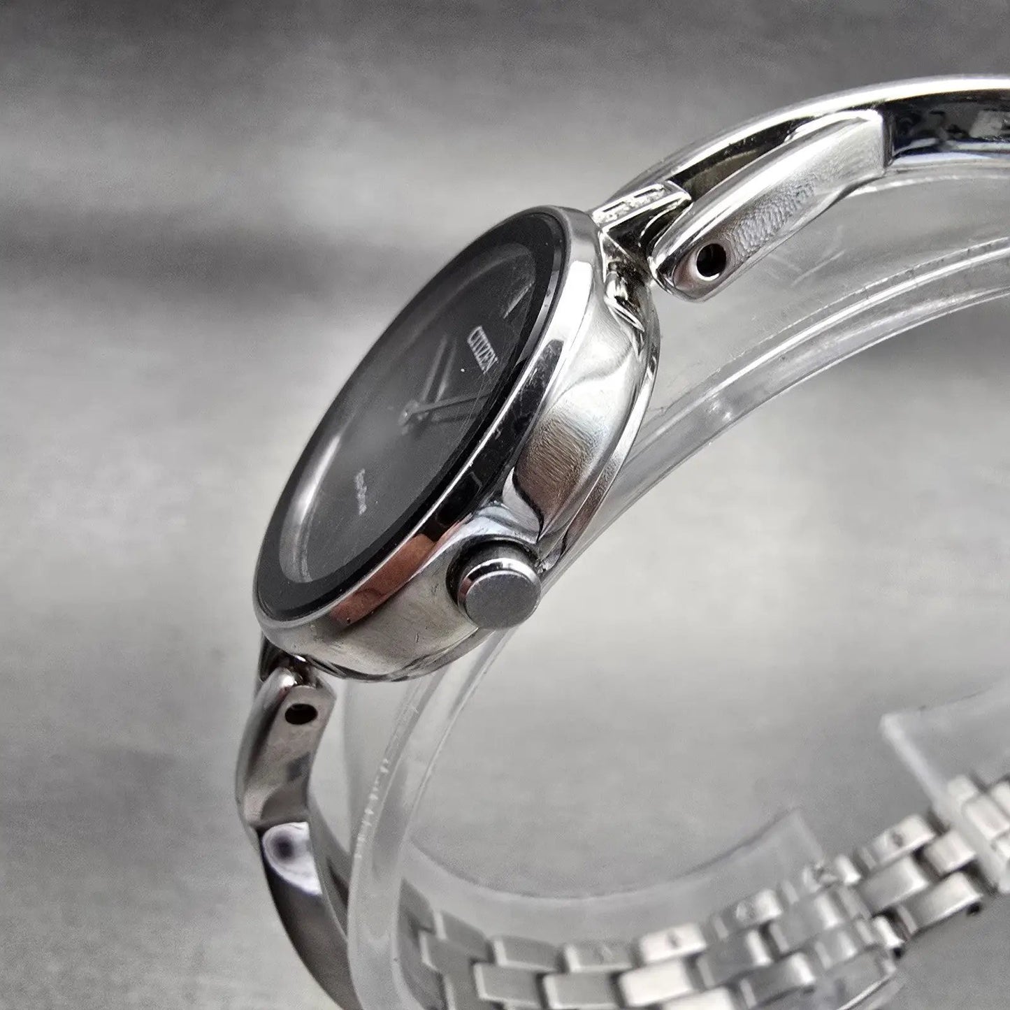 Citizen Eco-Drive Watch Women 23mm Black Dial Silver Tone B023-S100526 Works2
