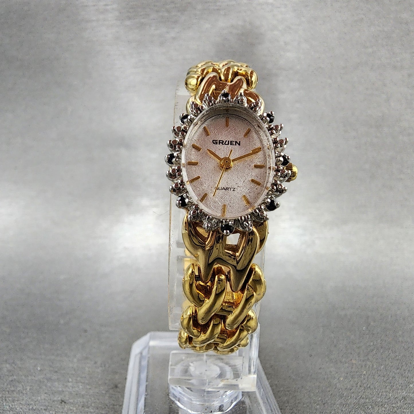 Gruen Watch Women 17mm White Dial Gold Oval Diamond & Gem Bezel New Battery5