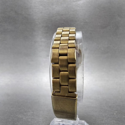 Seiko Automatic Watch Women 25mm Champagne Dial Gold Tone Daydate 4206-0469 Runs7