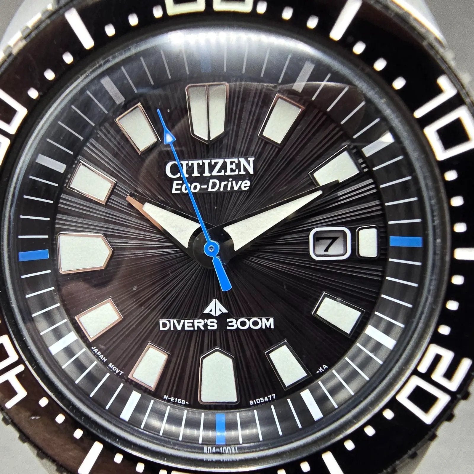 Citizen Eco-Drive Promaster Dive Watch Men 47mm Black Dial Steel Date Runs1