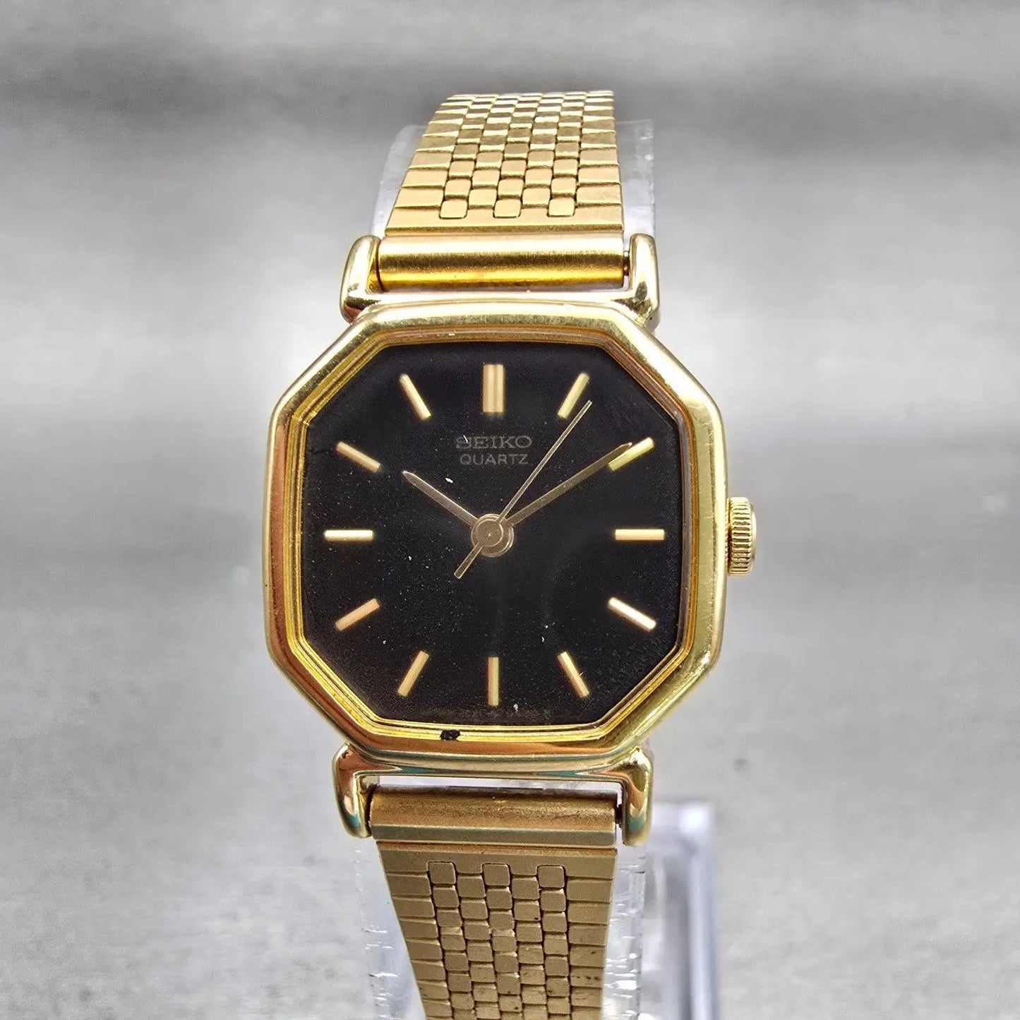 Seiko Watch Women 20mm Black Dial Gold Tone Hexagon 2C21-5170 New Battery VTG0