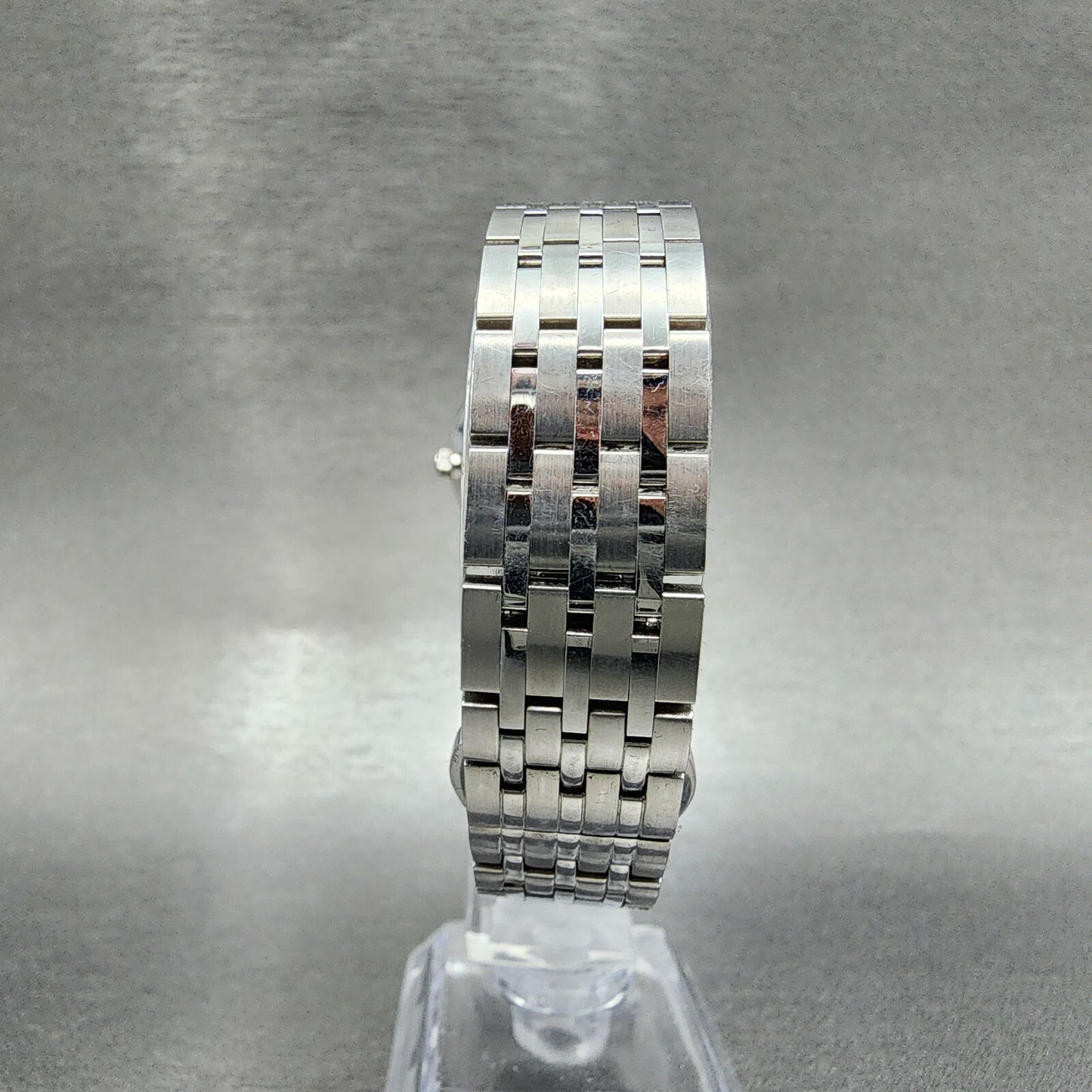 Bulova Watch Women 31mm Silver Dial Stainless Steel Round 96P183 New Battery8