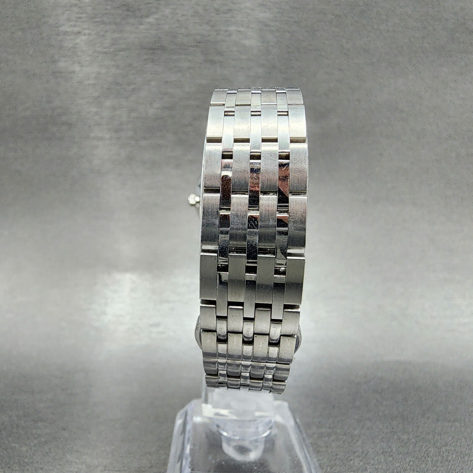 Bulova Watch Women 31mm Silver Dial Stainless Steel Round 96P183 New Battery8