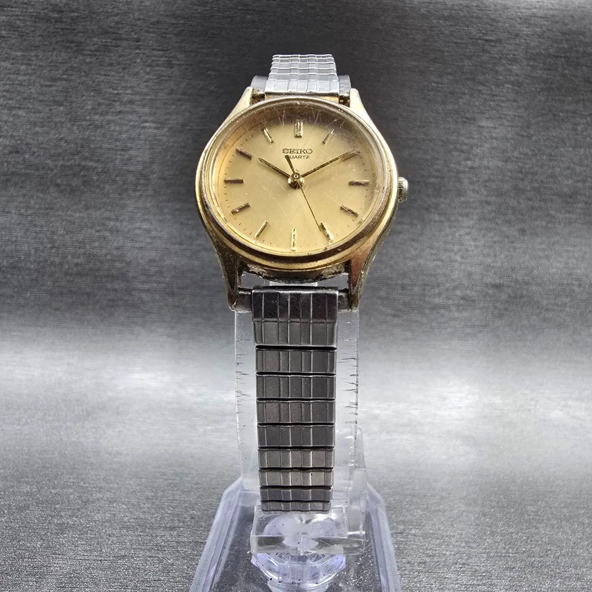 Seiko Watch Women 24mm Gold Dial Gold Tone Round 3421-0100 New Battery Vintage5