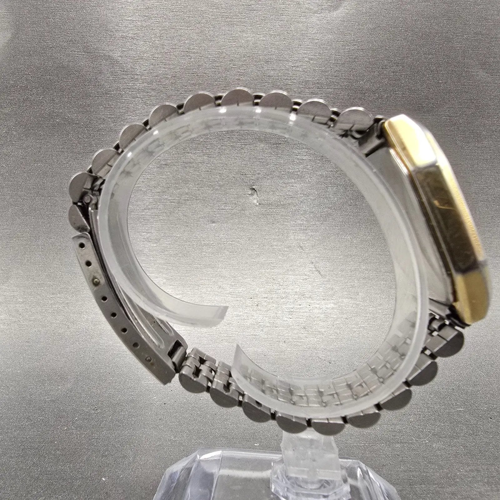 Seiko SQ Watch Men 31mm Gold Dial Gold Tone Daydate Rectangle 8123-5189 PARTS8